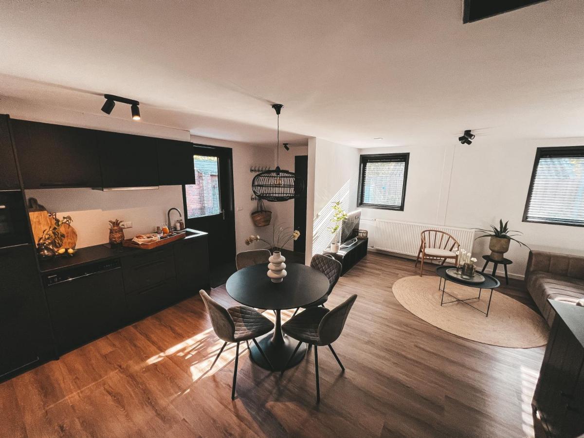 Вилла Het Amsterdamse Raadhuisje Landsmeer Экстерьер фото